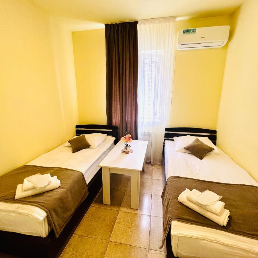 Marnar Hotel Yerevan Exterior photo