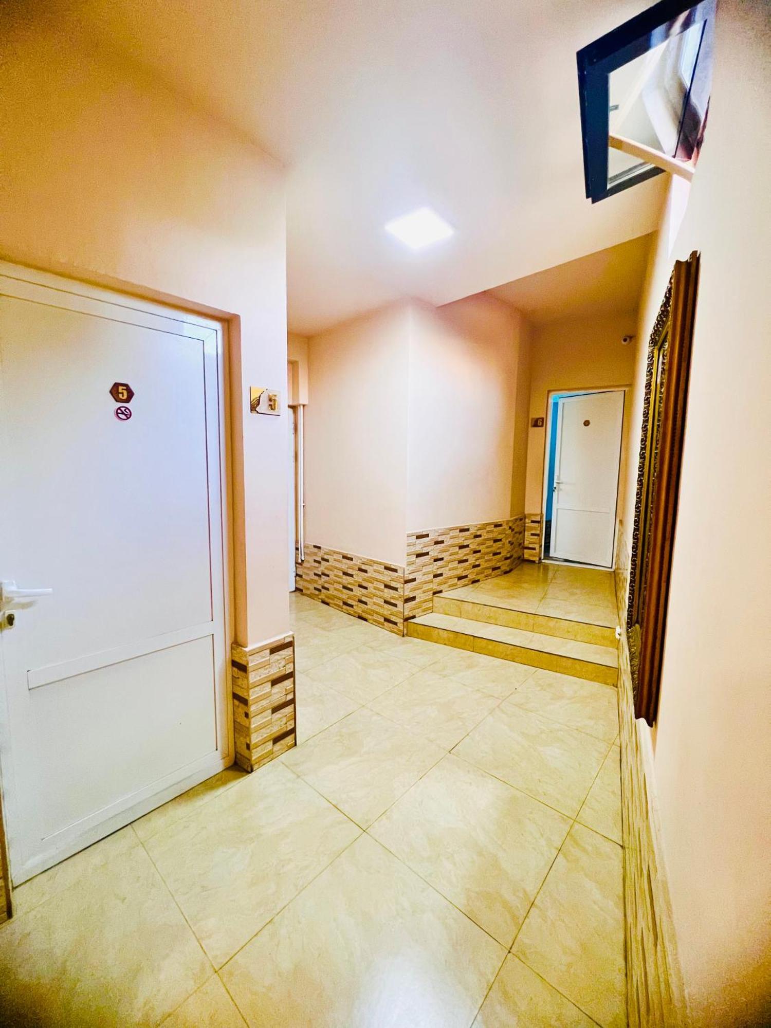Marnar Hotel Yerevan Exterior photo